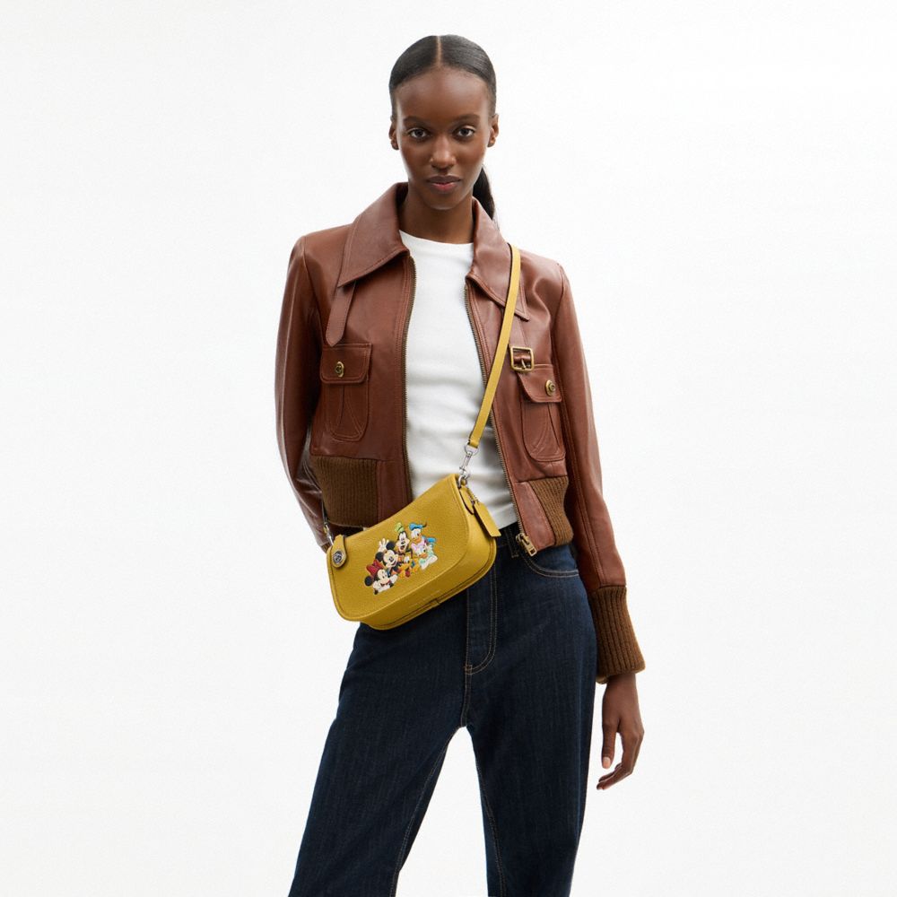 公式】COACH – コーチ | 【DISNEY X COACH 】スウィンガー / リジェネ