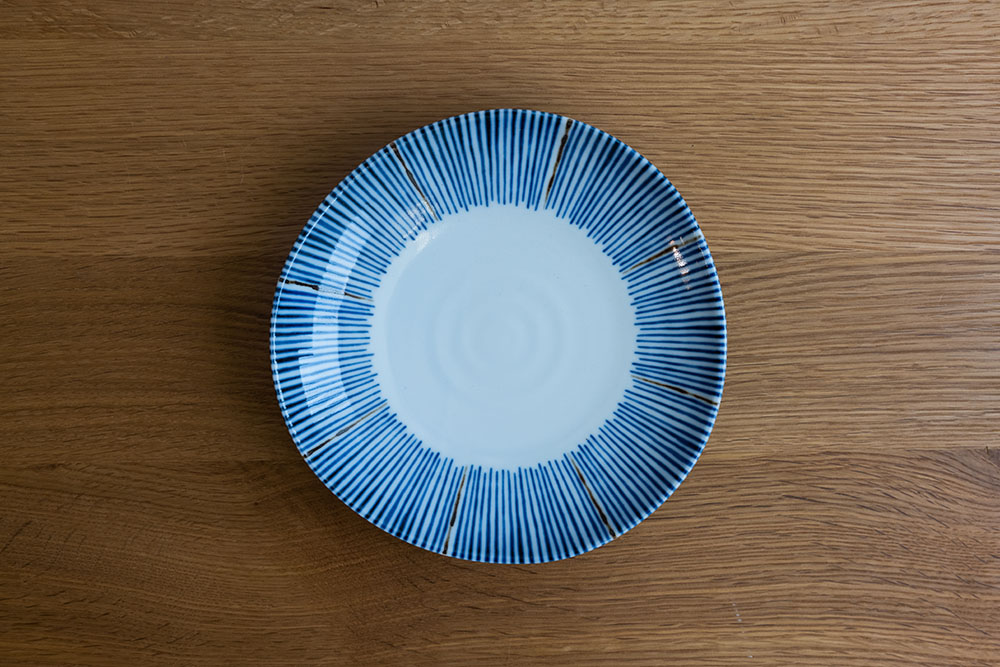 WEB限定】染十草 三角6.0皿 -器市- | cocochi ｜ 家具と服と暮らしの店