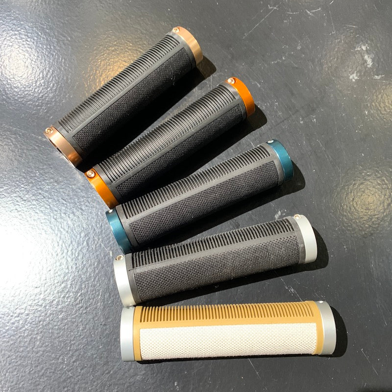 BROOKS GRIP（CAMBIUM RUBBER編） – COG TOKYO