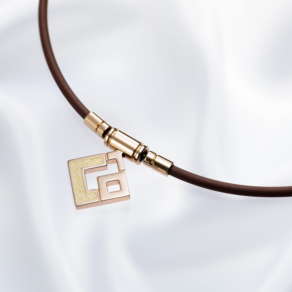 コラントッテ TAO ネックレス スリム AURA mini【BR】 - 株式会社