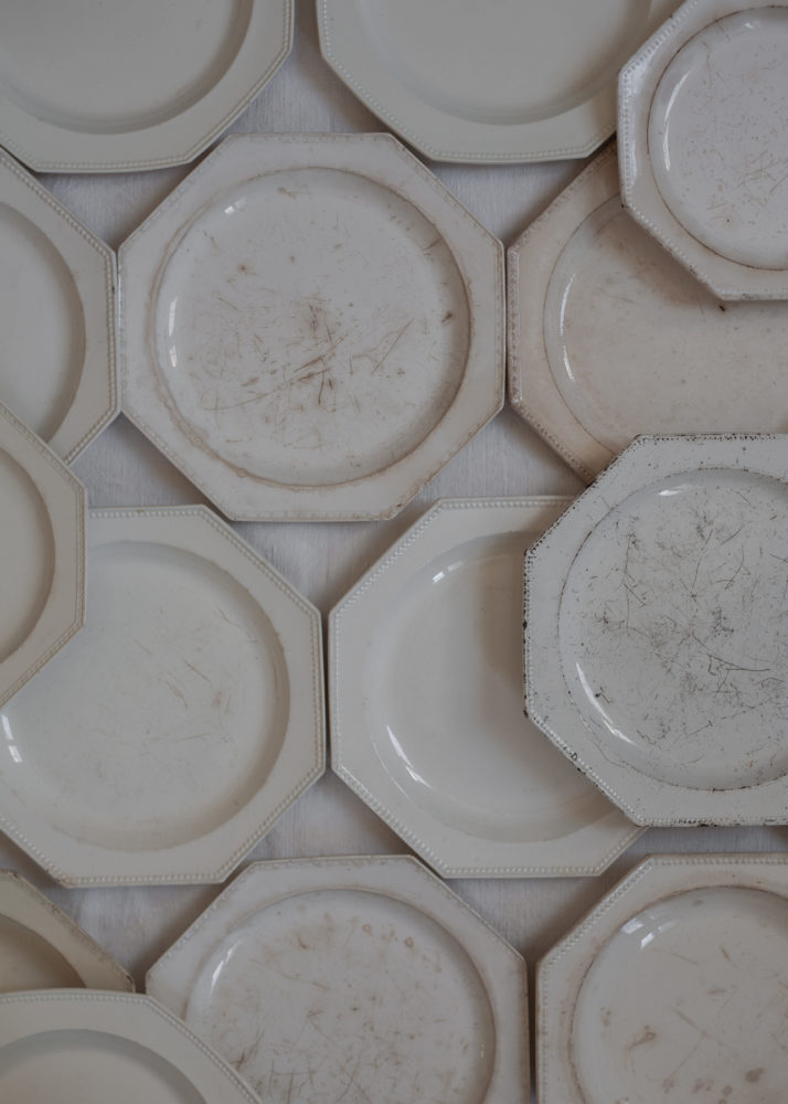 ファイアンスフィーヌ、古手のオクトゴナル皿 | couperin