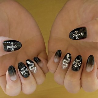 人気順｜セルフネイル/クロムハーツのネイルデザイン｜ネイルブック