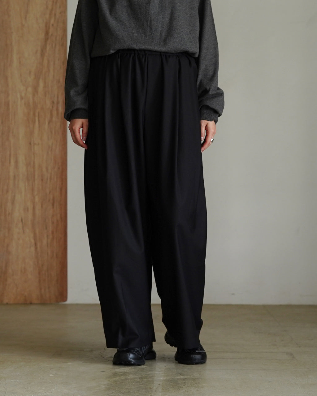 ミズイロインド wide tuck パンツ mizuiro ind ミズイロインド ワイド