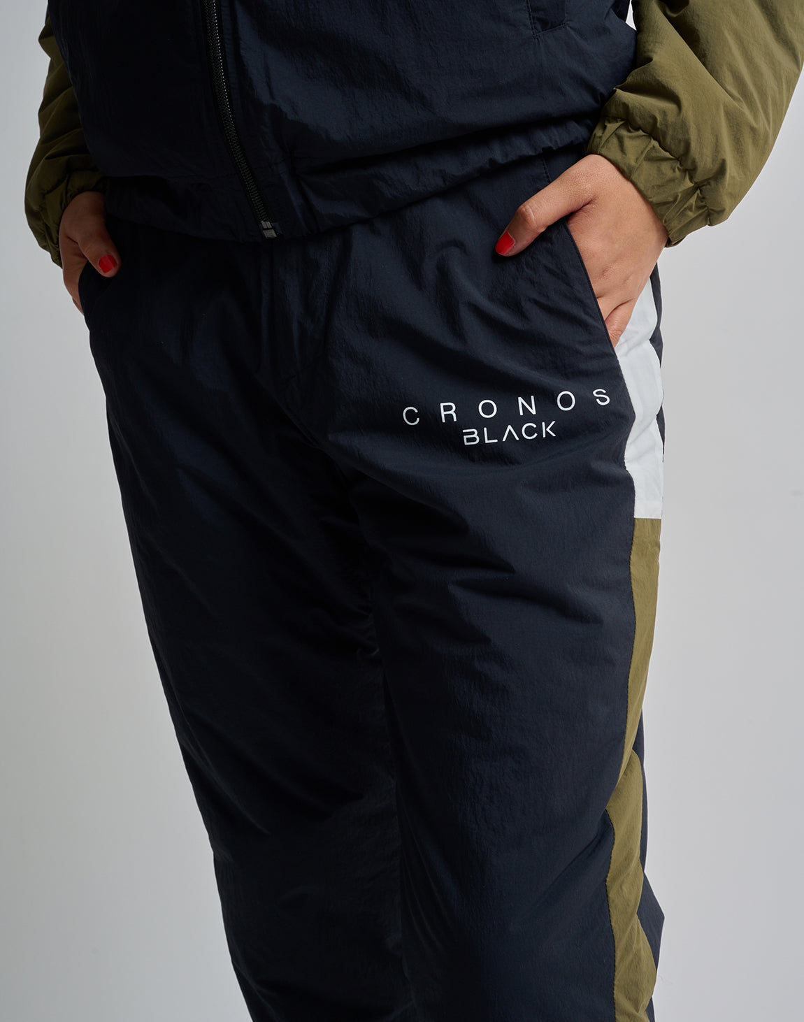 CRONOS BLACK PADDED PANTS【BLACK】