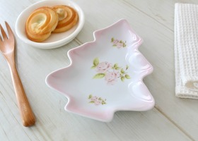 イマン ダイアナローズ 陶器、ホーロー － フレンチカントリーのバラ柄