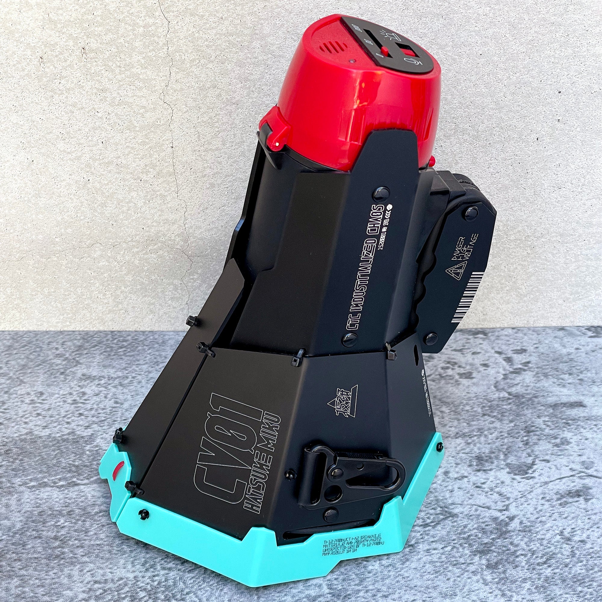 装甲拡声器ユニット 初音ミクモデル – 中央町戦術工芸