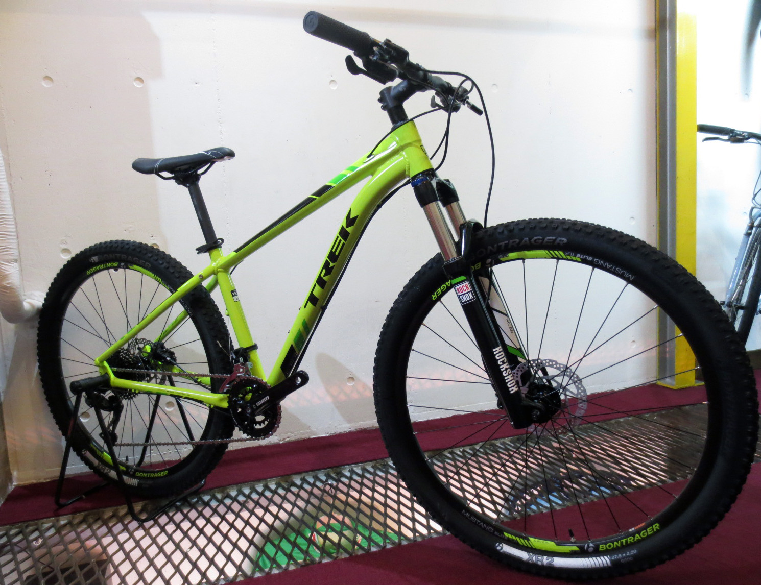2015TREK（トレック） X-CALIBER 8（エクスキャリバー8）27.5″のご紹介