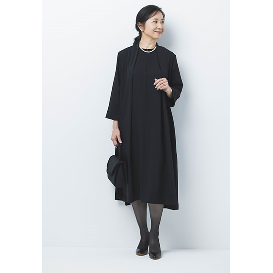 nineteenbloom color]【ウォッシャブル】ブラックフォーマルワンピース