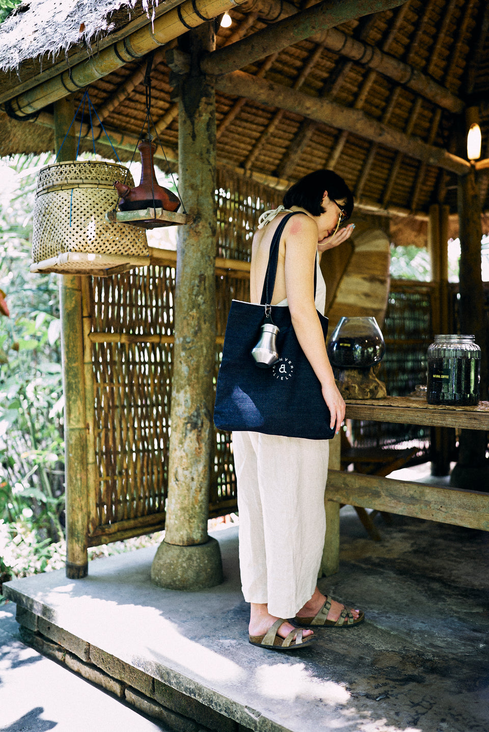 thetravellerstills1_960x.jpg?v