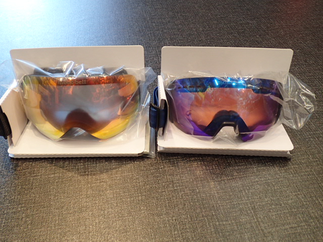 モンベル「アルパインゴーグルBC(調光)&L.W.アルパインゴーグルHD