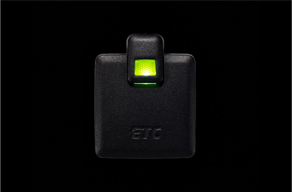ETC2.0車載器 汎用/ビルトインタイプ｜Works｜DENSO DESIGN