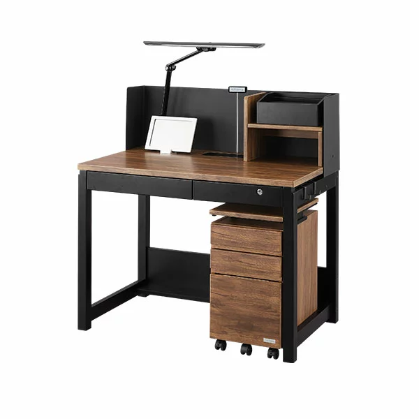 くろがね工作所の2023学習机は4年ぶり「スタンダード」シリーズ復活