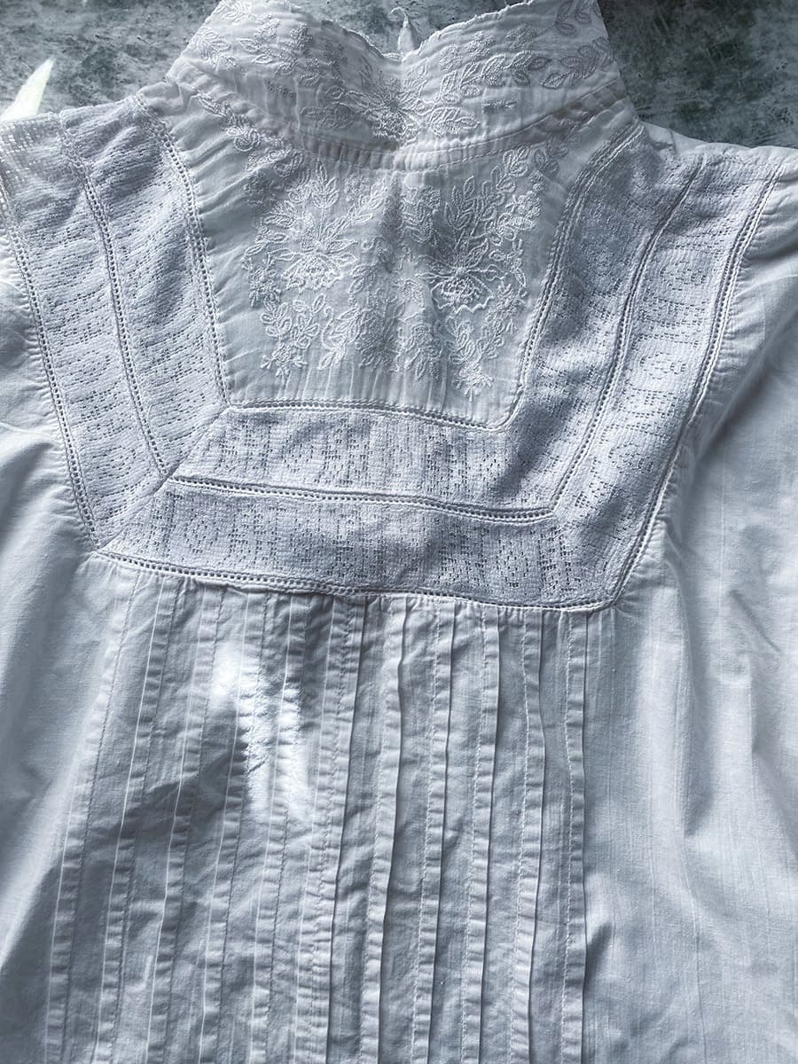 Victorianhighneckblouse