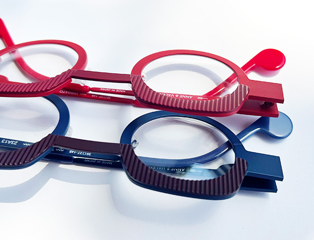 ANNE&VLENTIN（アンバレンタイン）波打つブローラインが印象的な新作