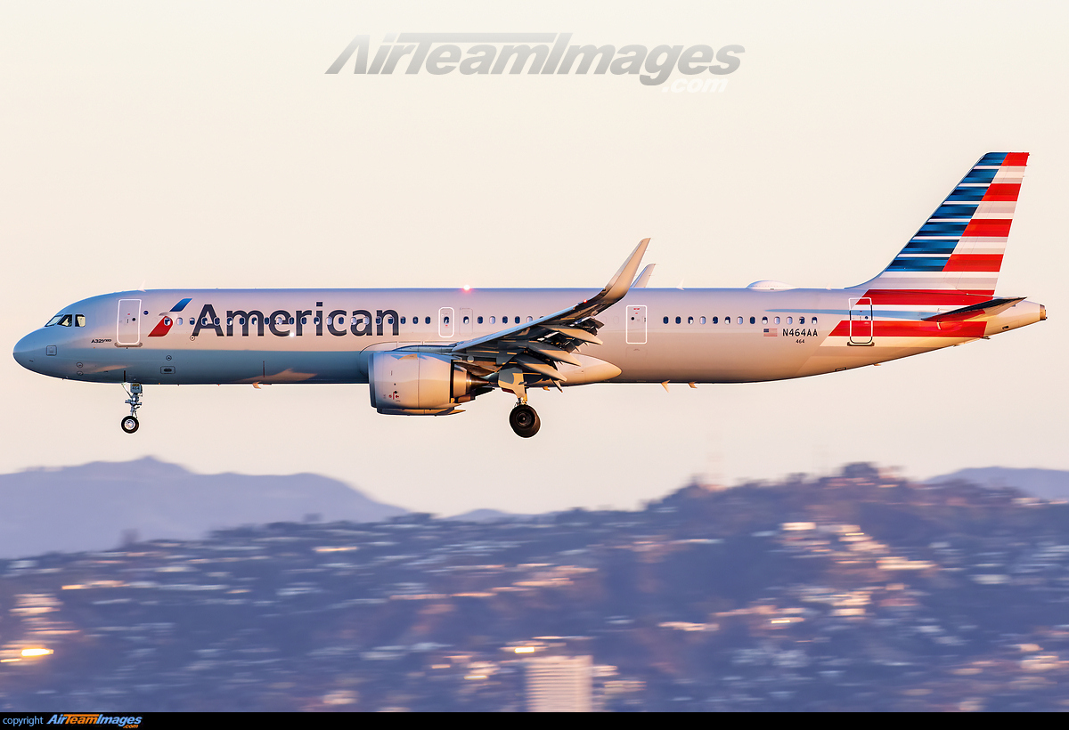 Airbus A321-253NX American Airlines N464AA - AirTeamImages.com