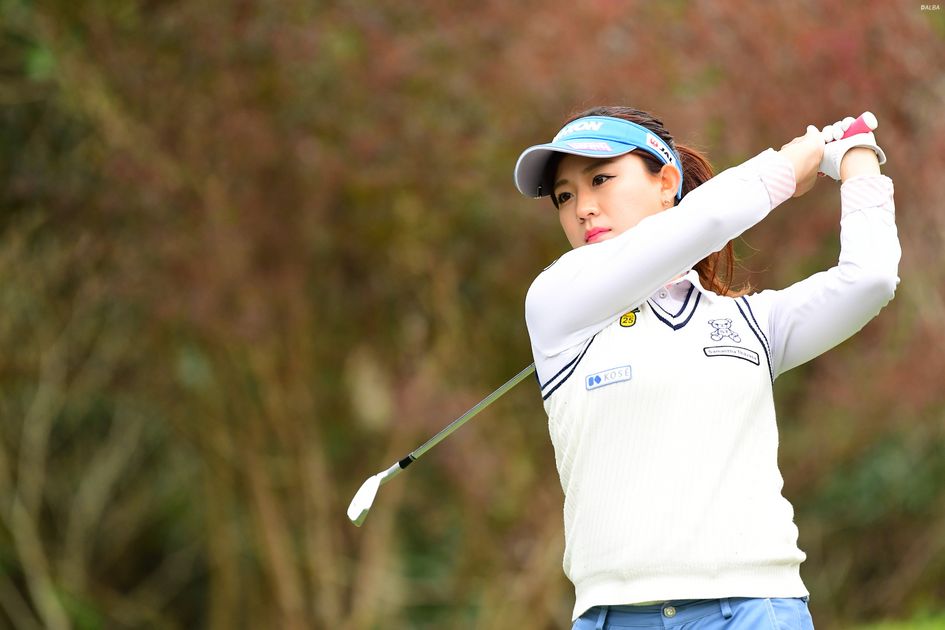 ピックアップ女子プロフォト ＃7】香妻琴乃の眼差し - ゴルフ総合