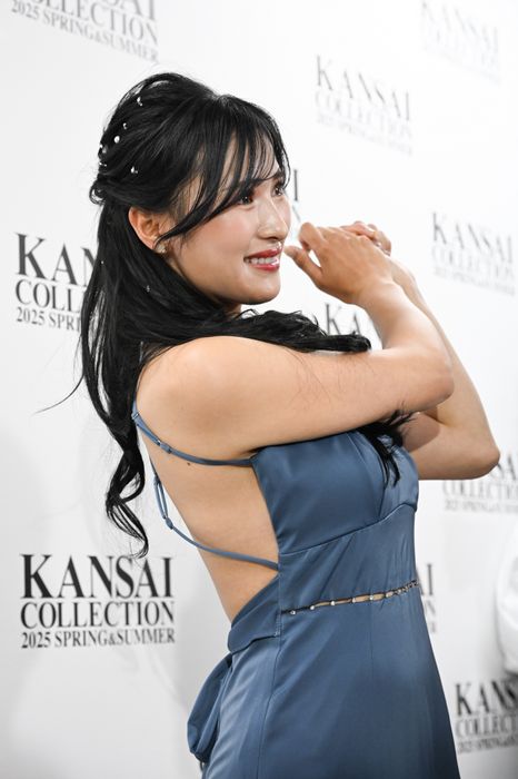 写真] 臼井麗香が“関コレ”でランウェイデビュー 女子プロ初のモデル