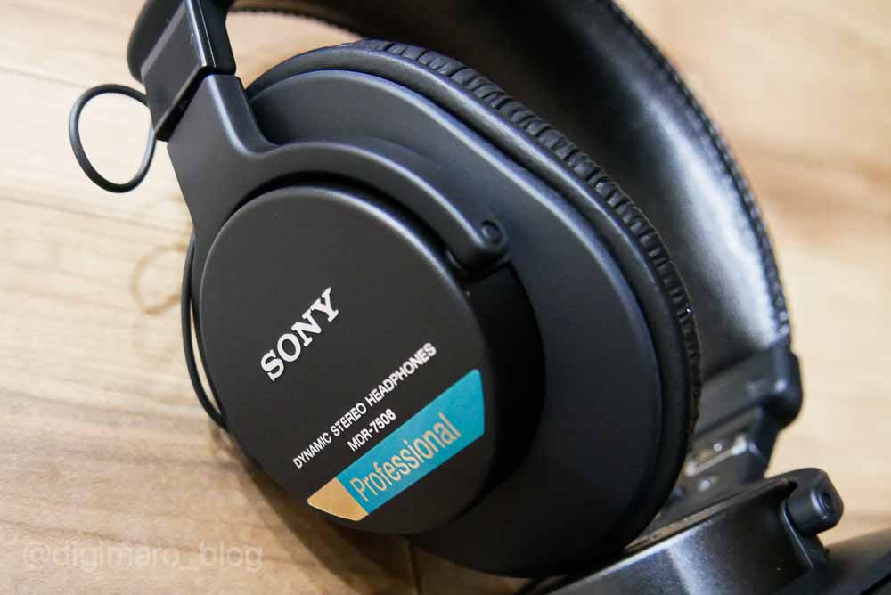 定番モニターヘッドホン『SONY MDR-7506』は普段使いにもおすすめ！