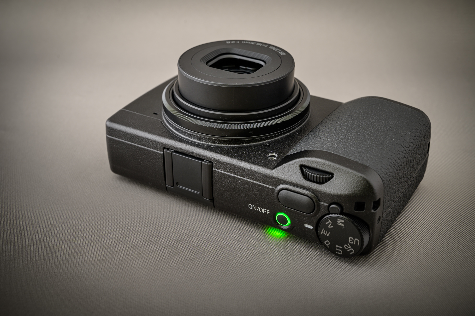 RICOH GRⅢ ◇レビュー◇ | デジタル試しうち