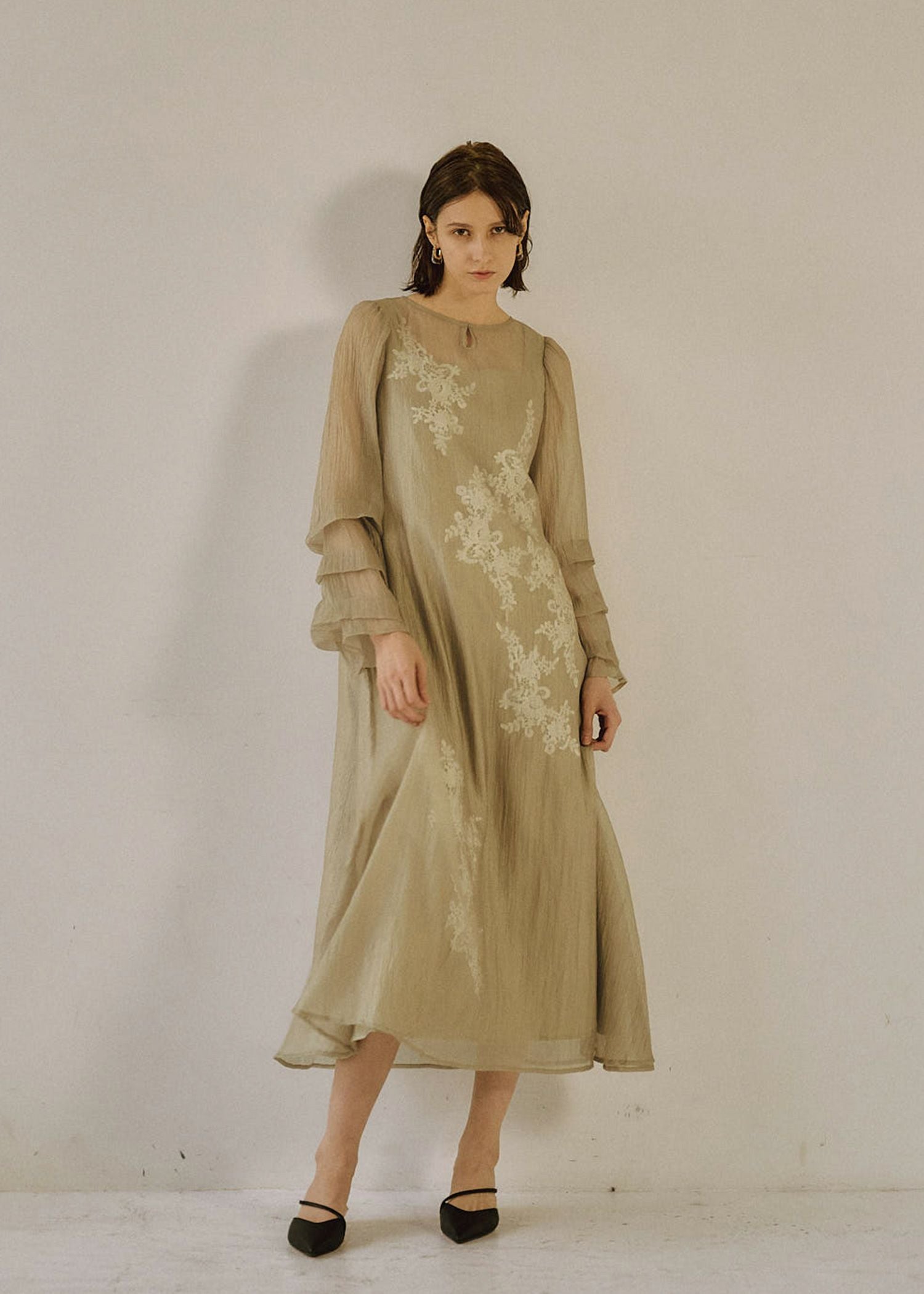 Sheer A-line onepiece｜LE'RURE