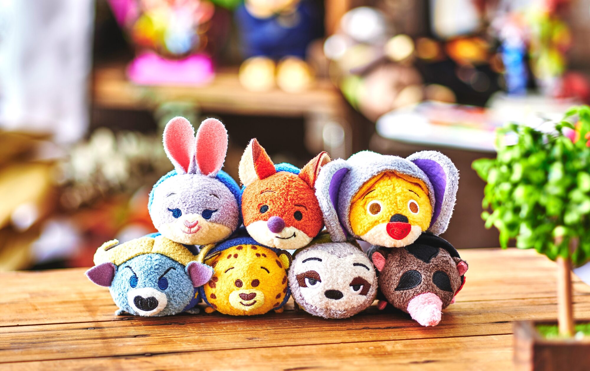 ズートピア公開5周年、記念グッズをshopDisneyで発売 …