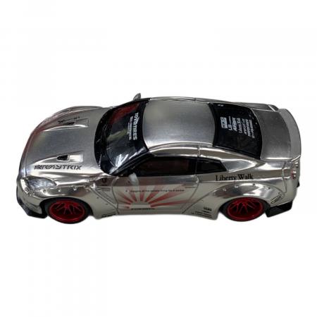 MINI GT (ミニジーティー) ダイキャストカー LB☆WORKS Nissan GT-R