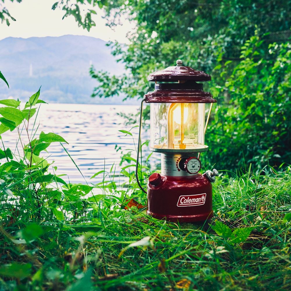 ワンマントルランタン(レッド)の通販｜キャンプ用品のコールマン【公式