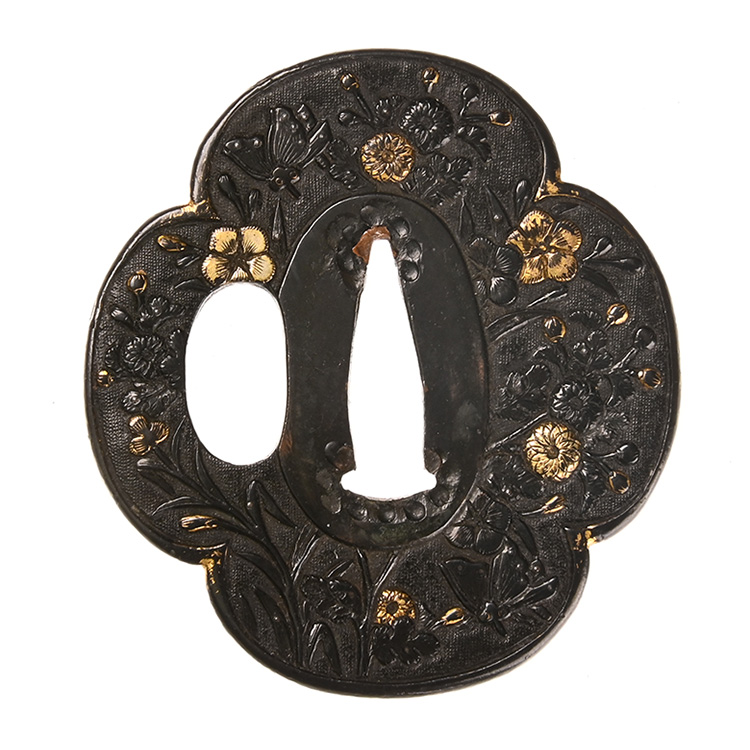 江戸期作 京都金工作 銅地お多福形鍔 菊の図 赤銅覆輪 鋤出し彫り 江戸