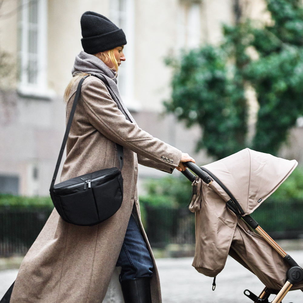 エロディ公式】オーガナイザーHalf Moon Bag – Elodie | エロディ