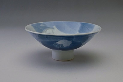 本多亜弥 No.063010 染付彫合子 椿 | えにし庵