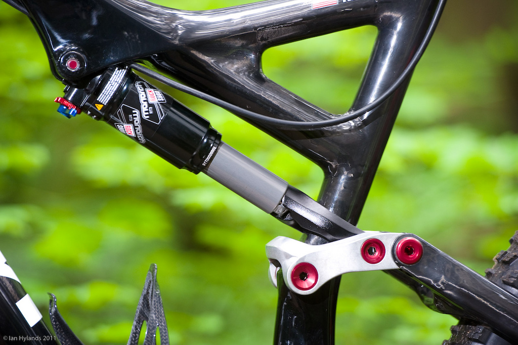 Specialized Stumpjumper Carbon EVO 2012 - First Look - Pinkbike