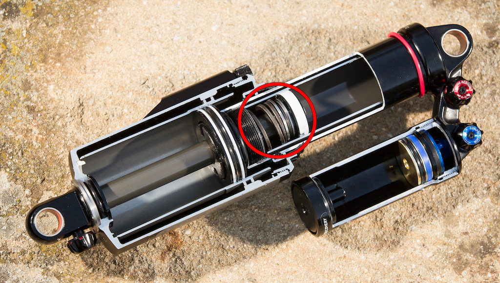 2014 Vivid R2C Shock - First Look - Pinkbike