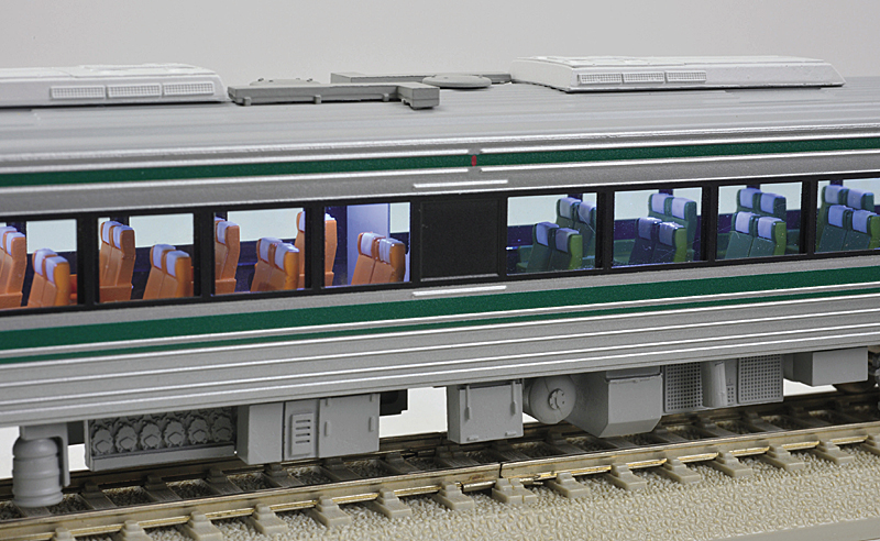 新 ☆ 国鉄／JR四国 キハ185系 車両キット3両セット ＜カツミ直営店