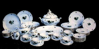 ユーロクラシクス｜アウガルテン マリアテレジア クラージュ クリムト