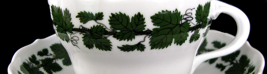 ユーロクラシクス｜マイセン ワインリーフ 青い実のマホニー