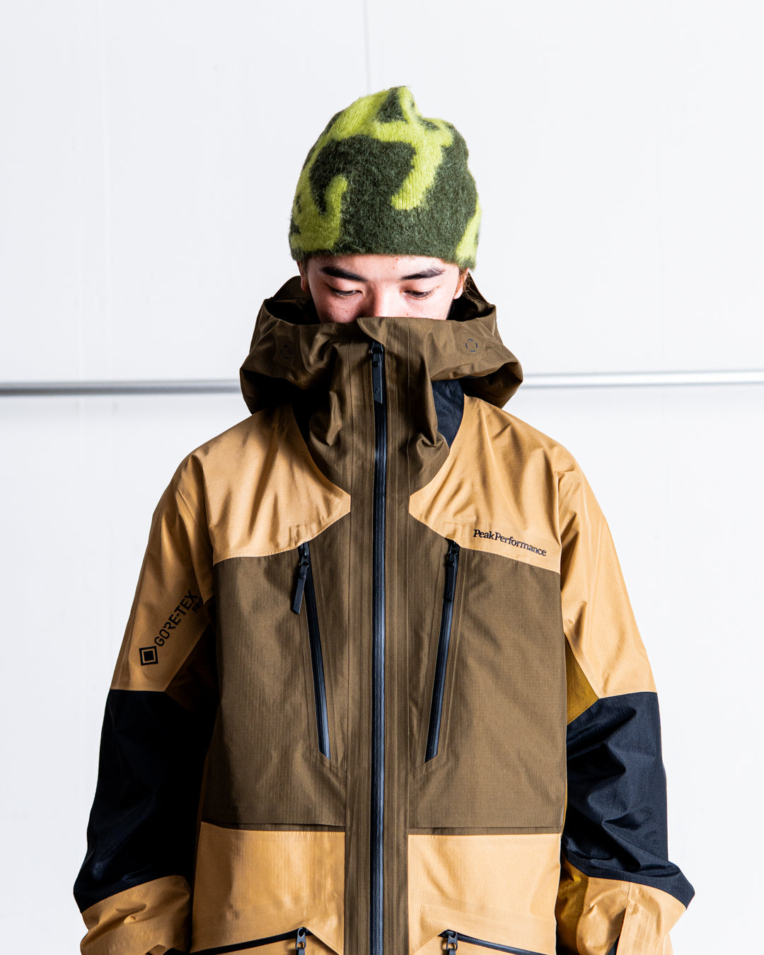 通販] Peak Performance (ピーク パフォーマンス) Trail 3L Hipe