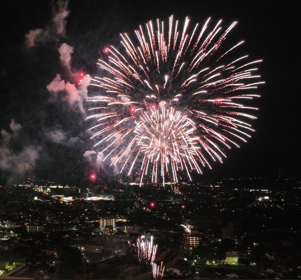 中山道・中津川おいでん祭納涼花火大会 - 「HANABITO」全国花火大会
