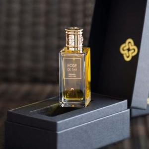 Rose de Taif Extrait Perris Monte Carlo 香水- 一款2015年中性香水
