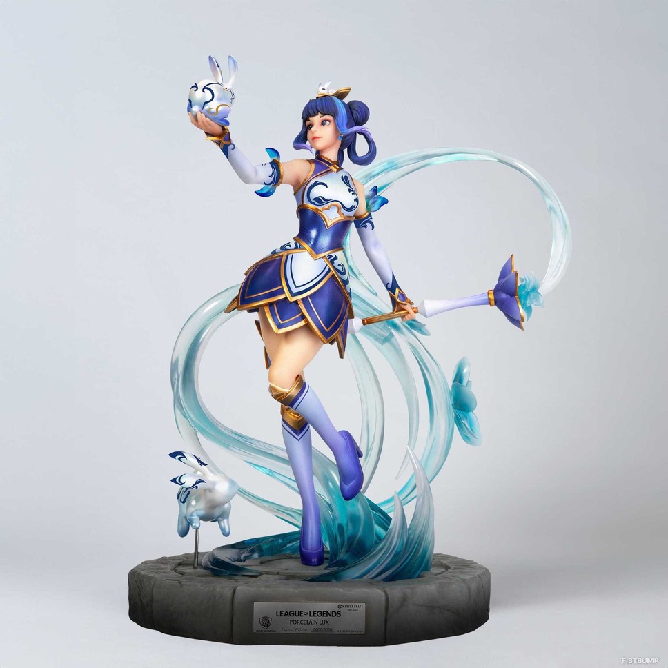 LoL』『TFT』「磁器ラックス」のフィギュアとスタチューがRiot Store