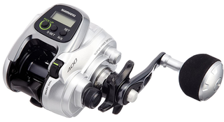 フォースマスター400を駆使して釣りたい！利き腕だけで操作可能な