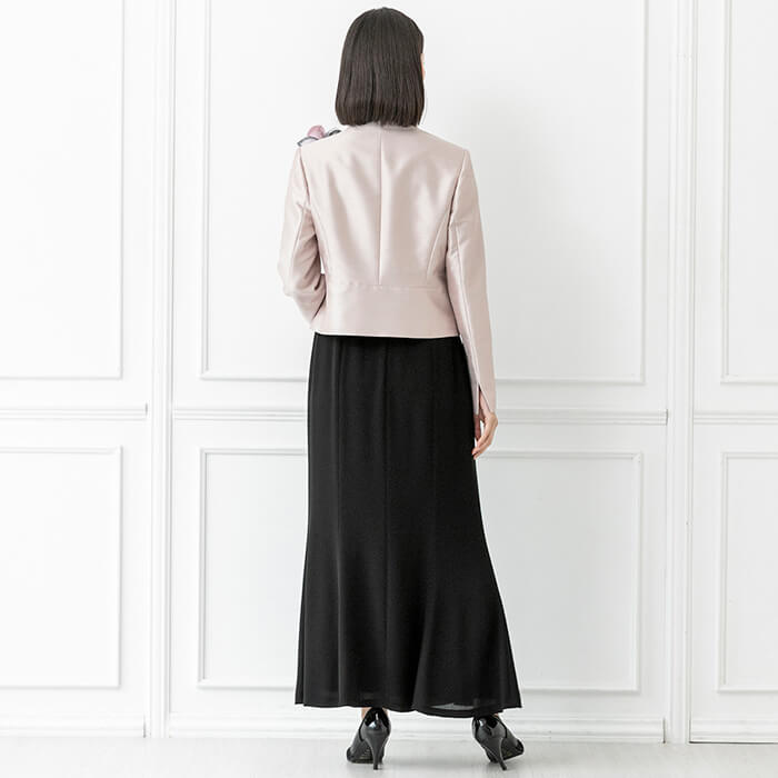 マーメイドラインのロングスカート 17号・ブラック｜東京ソワール