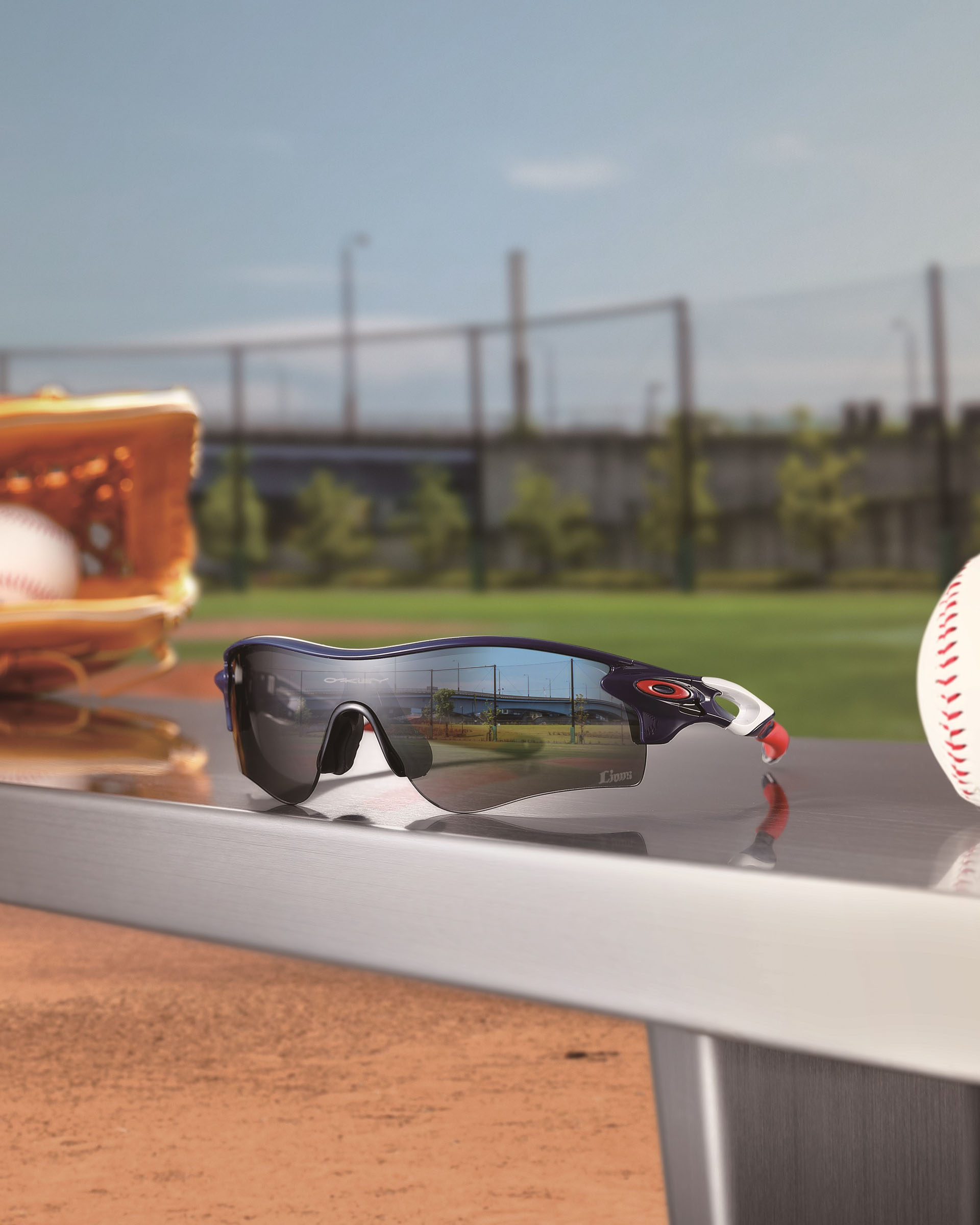 Oakleyがプロ野球4球団との日本限定コレクションを発表！ ｜ FLY