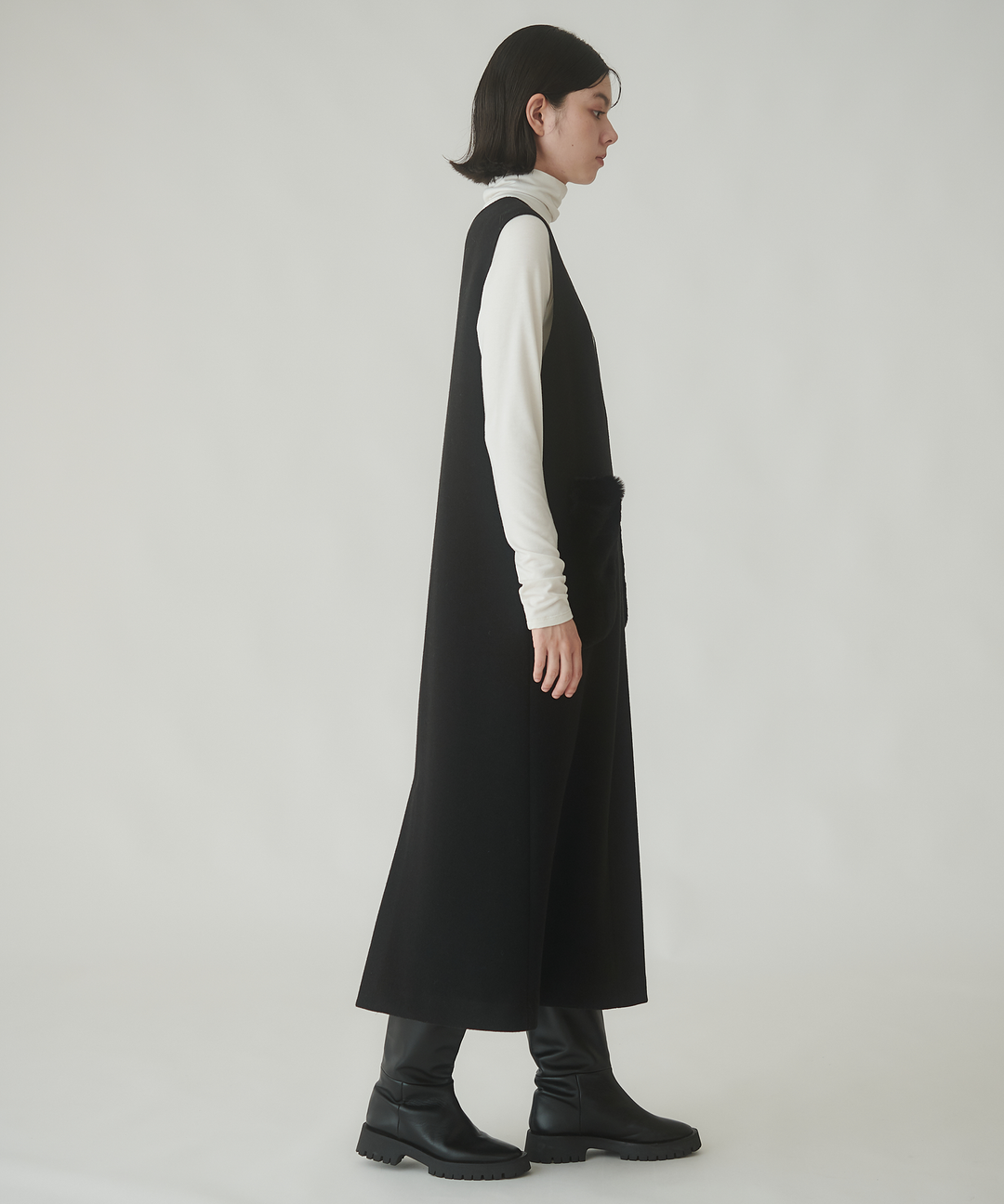 Vネックファーポケットワンピース – FACE SANS FARD