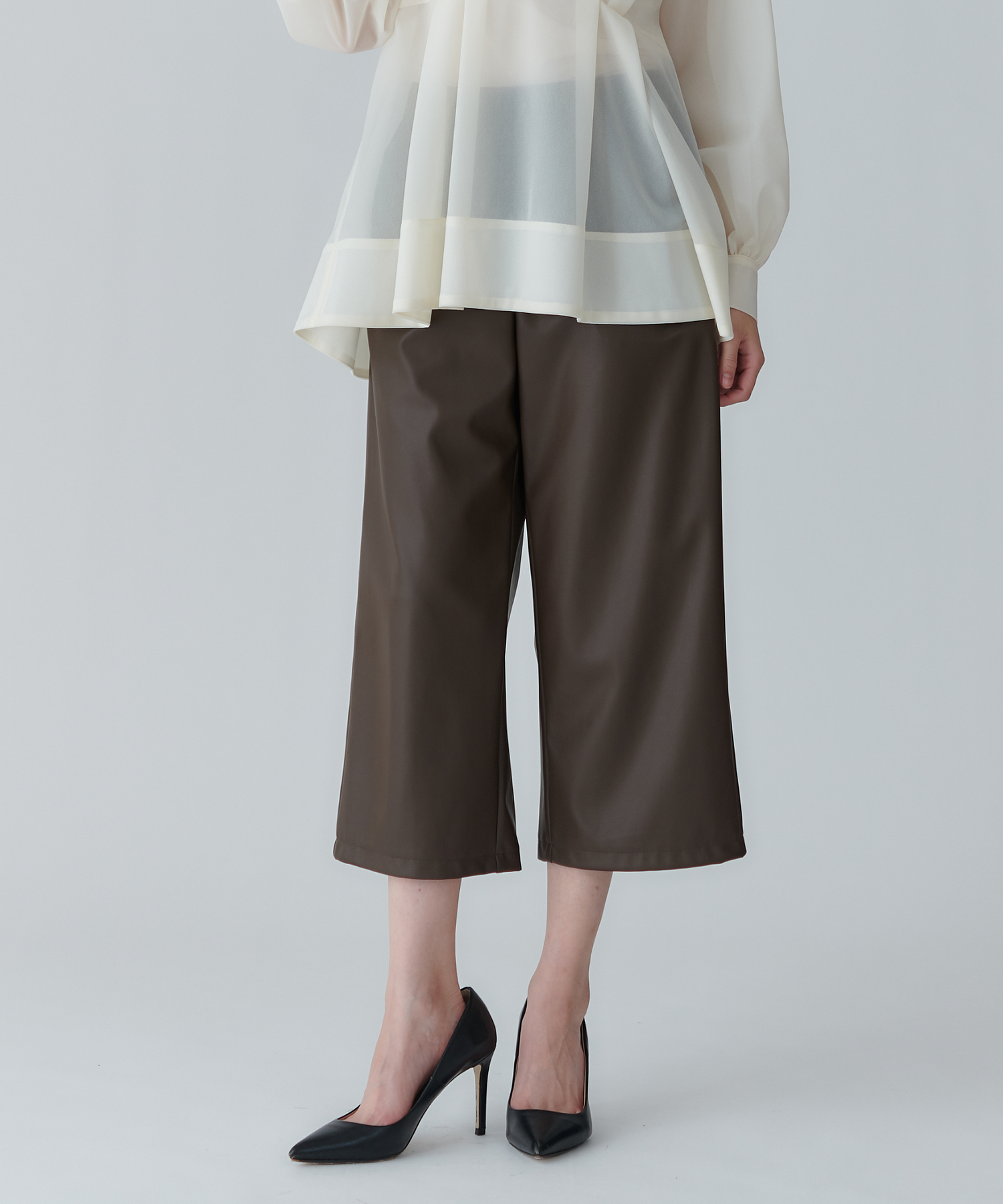 フェイクレザーガウチョパンツ – FACE SANS FARD