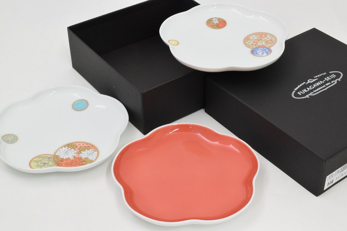鍋島花兎 | 有田焼 深川製磁｜公式オンラインストア
