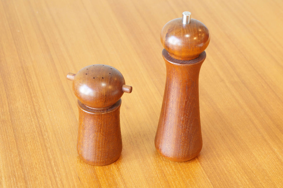 TAEK WOOD SALT SHAKER & PEPPER MILL/チーク材 ソルトシェーカー