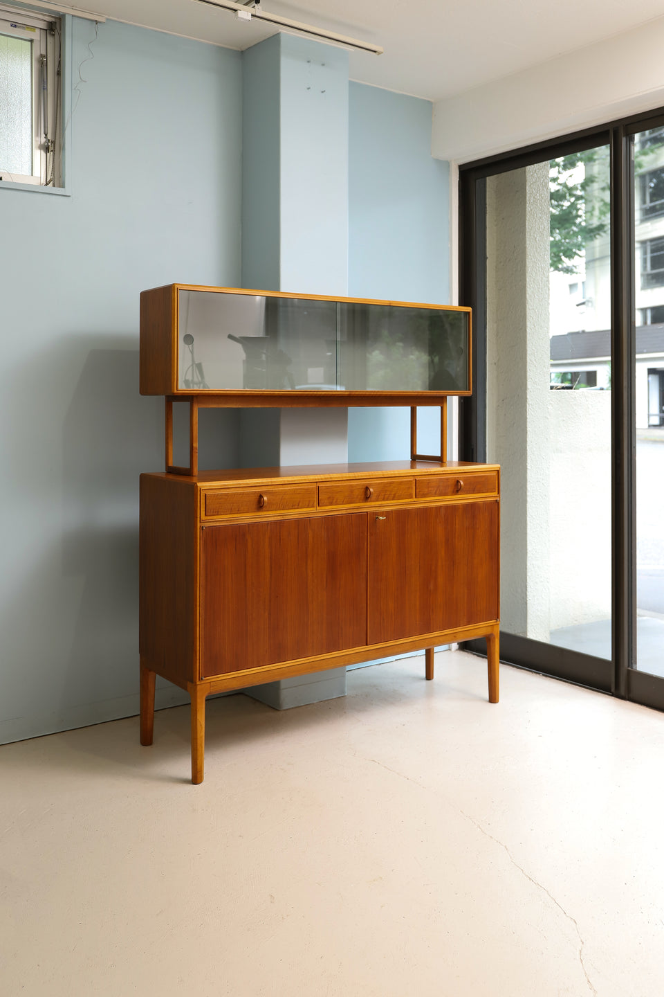 スウェーデンヴィンテージ ボダフォース ガラスキャビネット 収納 北欧