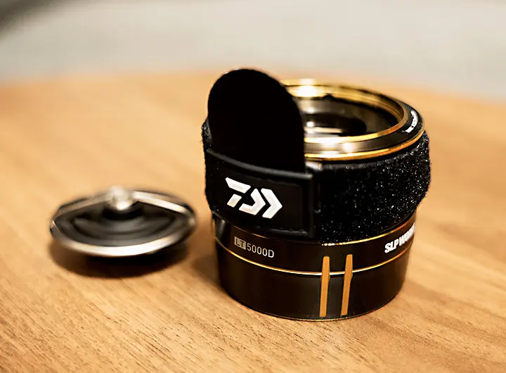 ダイワ セルテート カスタムボディ LT5000-XH SLPW 衝撃的なリール