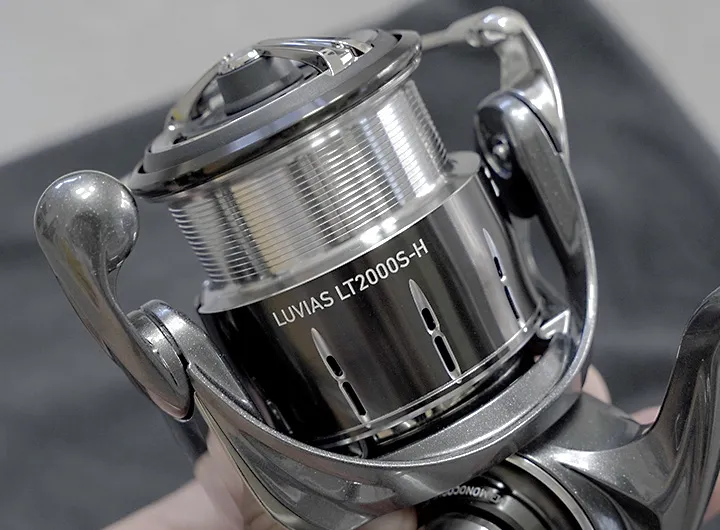 24ルビアス レビュー 技術と価格バランスが良いリール｜ガジェコン