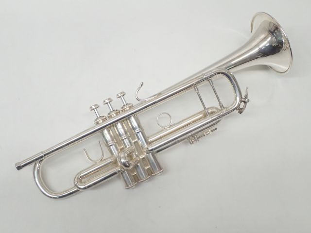 Vincent Bach トランペット Stradivarious B♭ B♭ トランペット